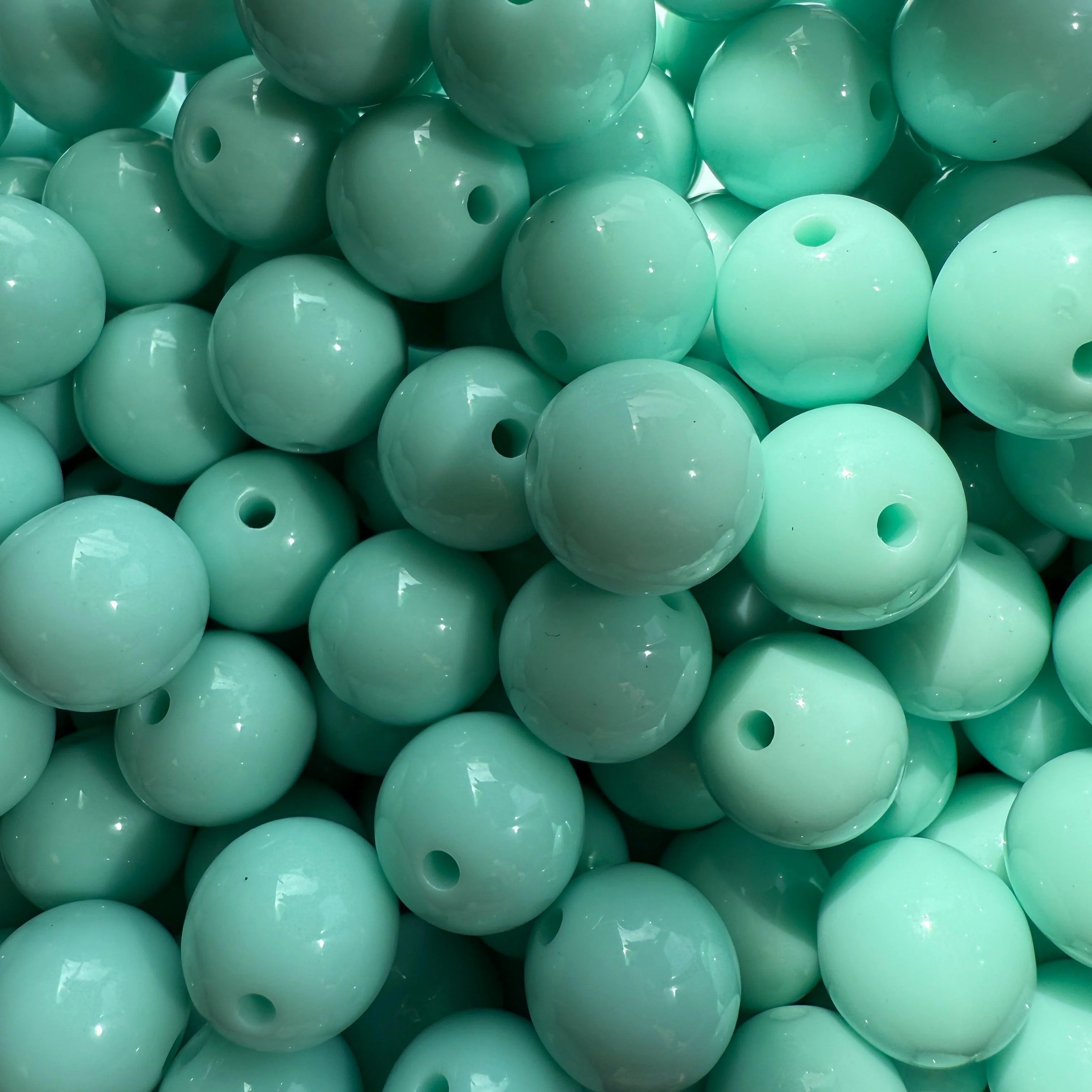 Acryl kraal opaque 13mm Licht Turquoise - per stuk