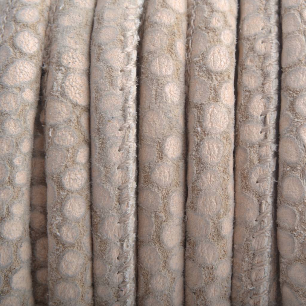 Stitched rond PQ leer Nude Pink dots 6mm - prijs per cm