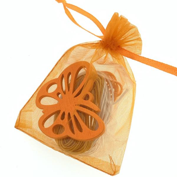 Cadeaubox Vlinder oranje met kralen/bedels/koord - Image 2