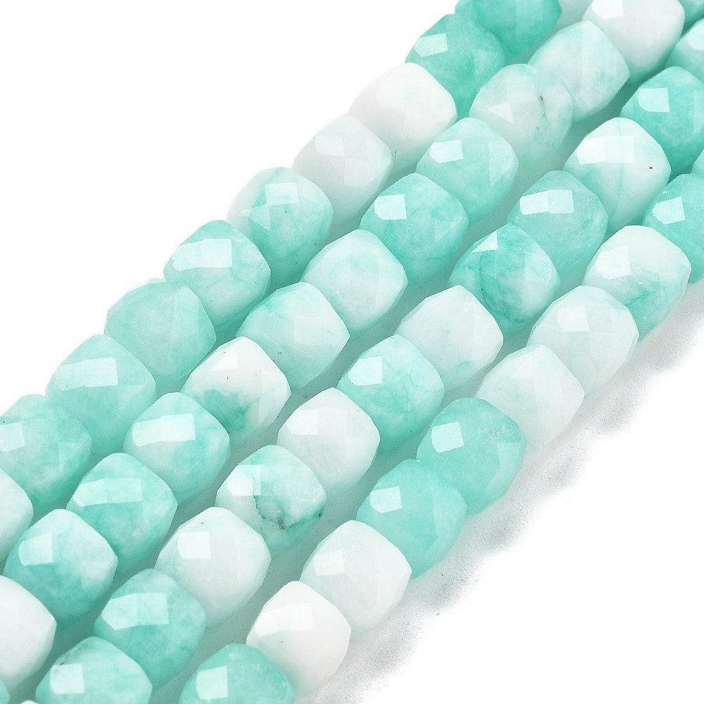 Edelsteen quartz turquoise faceted cube 7mm- per stuk