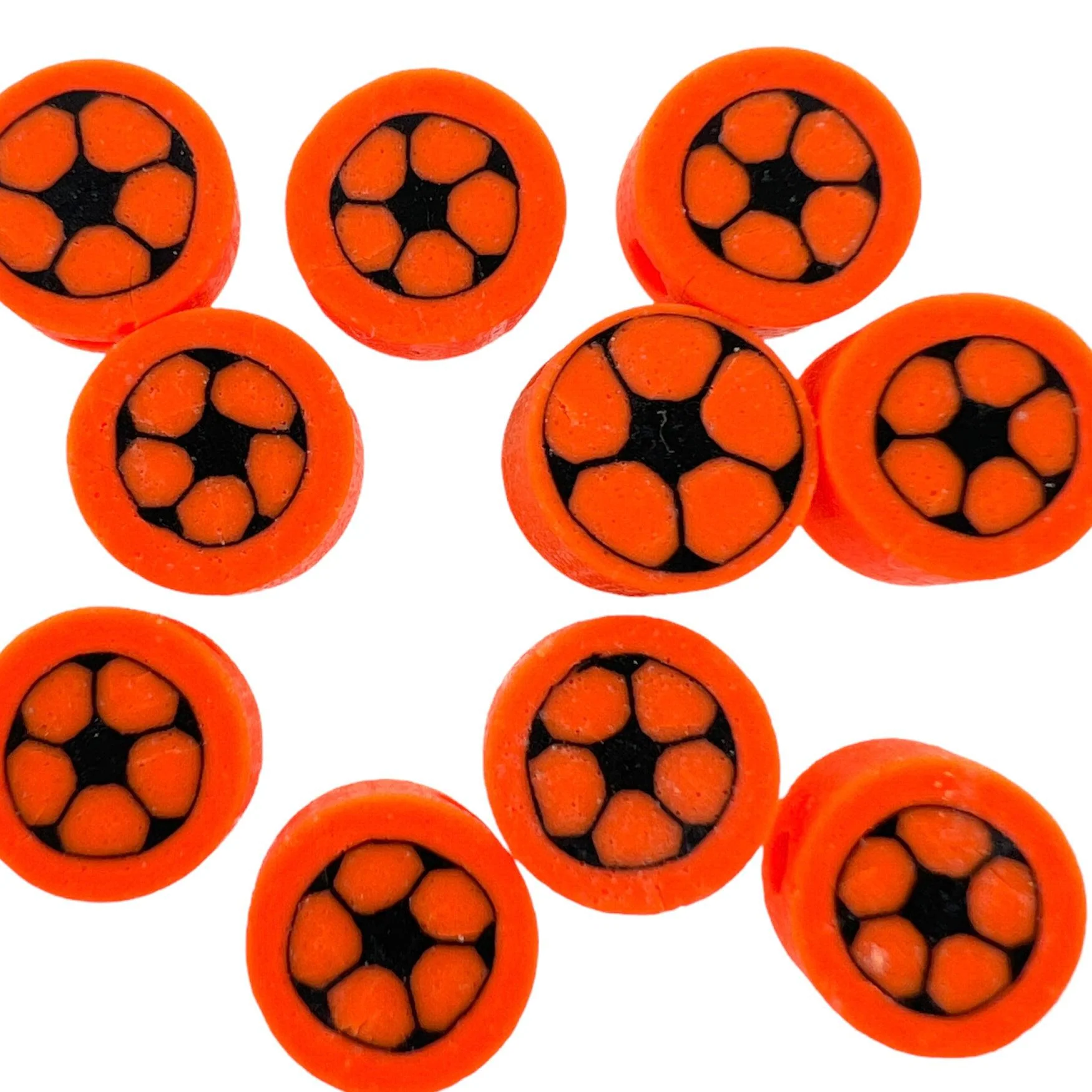 Fimo kralen voetbal oranje 10mm - 10 stuks