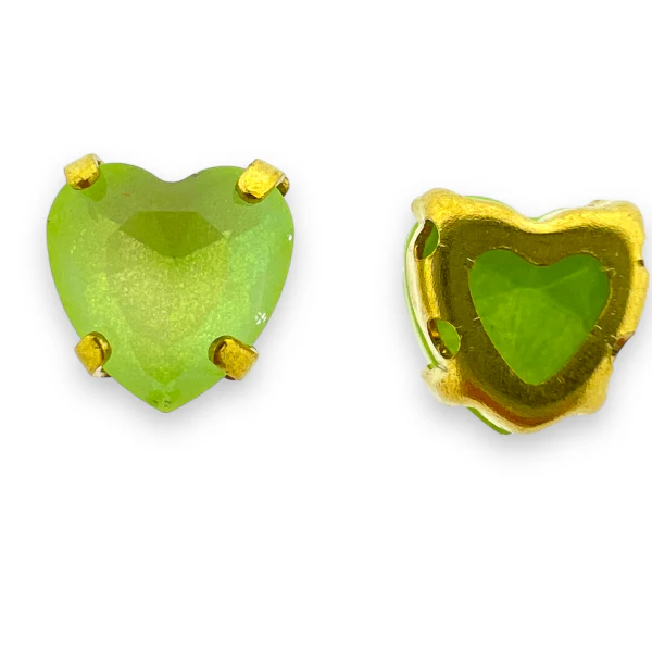 Glas rhinestone hartje groen/gold plated 8x5,5mm
