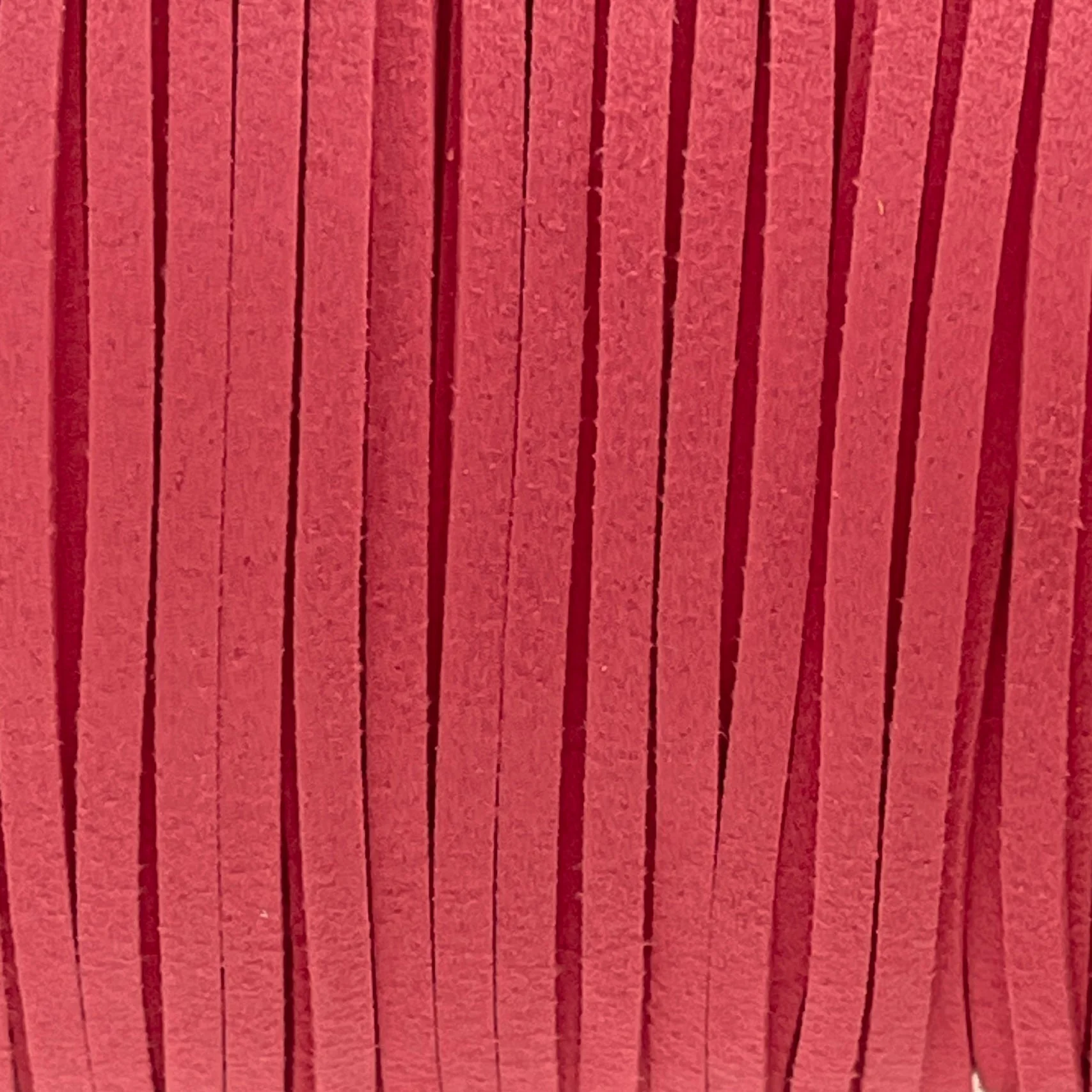 Imitatie suede roze 3x1,5mm - 2 meter