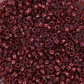 Miyuki Delica DB-116 Metallic Red Transparant Luster 11/0 - 4 gram - Image 2