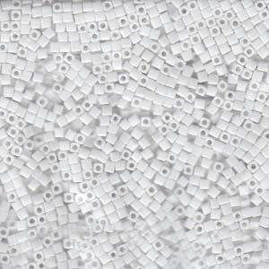 Miyuki cube 1.8mm Opaque matte white AB 402FR - 5 gram
