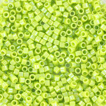 Miyuki Delica DB-169 Opaque ab chartreuse 11/0 - 4 gram