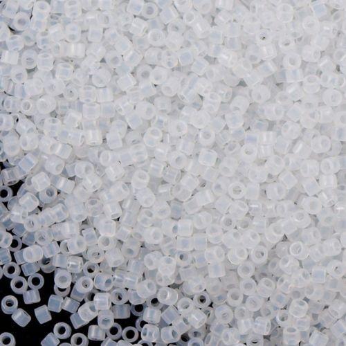 Miyuki Delica DB-220 White Opal 11/0 - 4 gram
