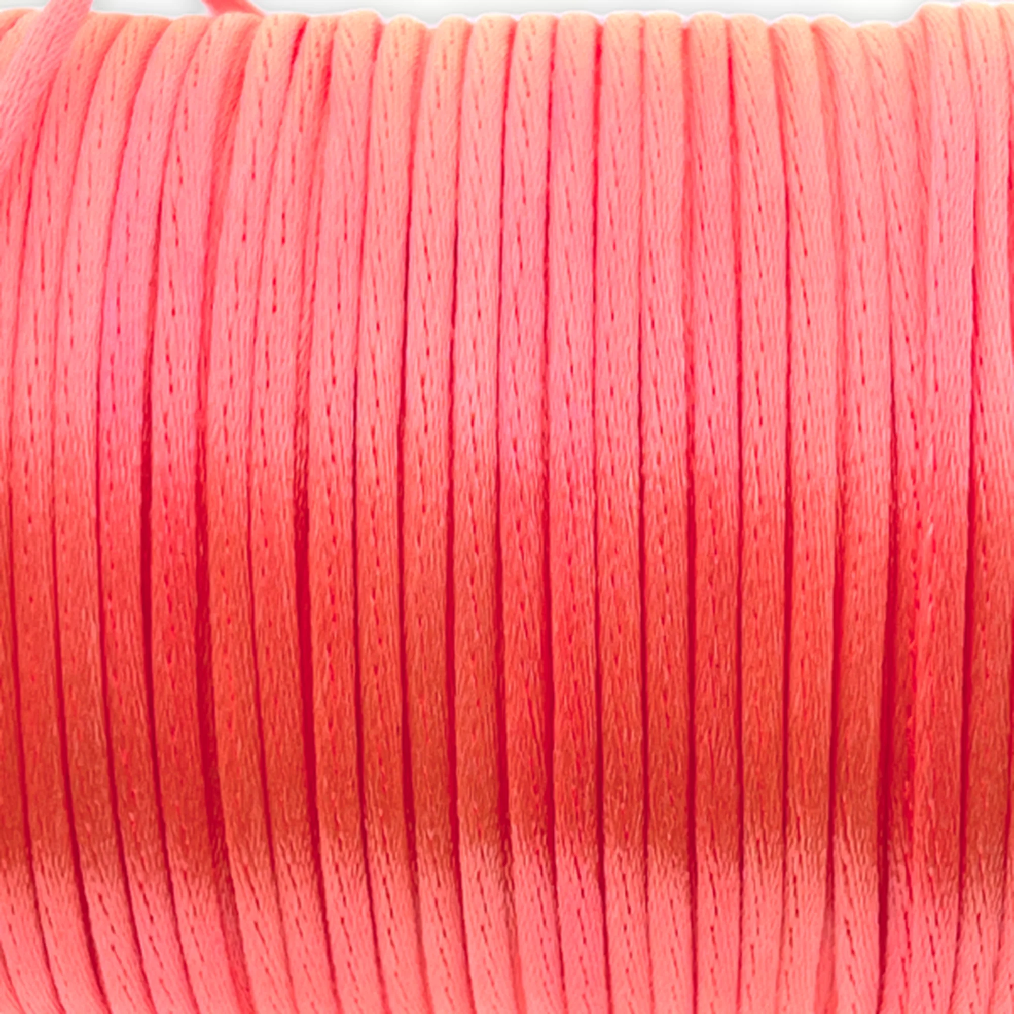 Satijn koord 2mm Fel roze - 3 meter